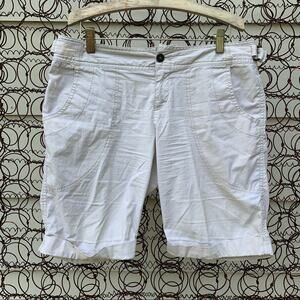 Lucy Khaki Beige Grey Cuffed Hiking Shorts Size 6